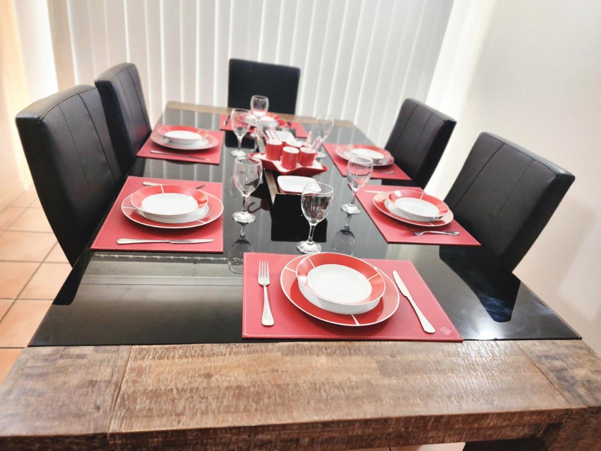 La Villa At Beach Court Airlie Beach Luaran gambar