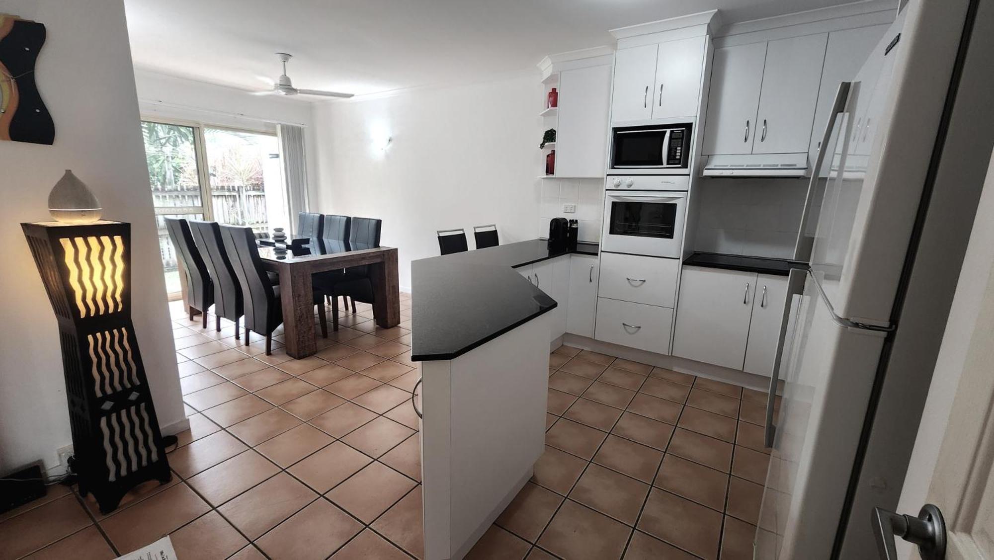 La Villa At Beach Court Airlie Beach Luaran gambar